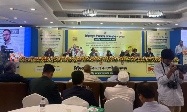 জন্ম সনদ থাকুক বা না থাকুক, প্রতিটি শিশুকে টিকা দিতে হবে : স্বাস্থ্য উপদেষ্টা