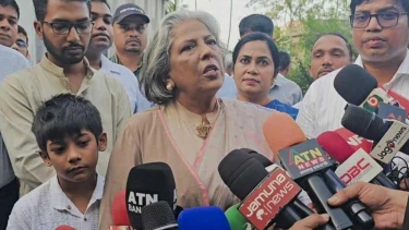 রাজনৈতিক উদ্দেশ্যে সংখ্যাগুরু-সংখ্যালঘু শব্দটা ব্যবহার করা হয় : শারমিন মুরশিদ