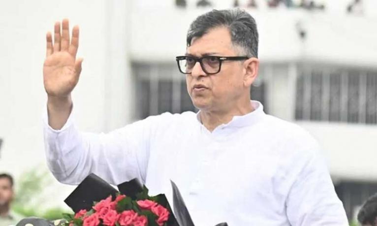 কেউ যদি বাহুবলে কথা বলে তার পরিণতি হাসিনার মতোই হবে : সালাহউদ্দিন