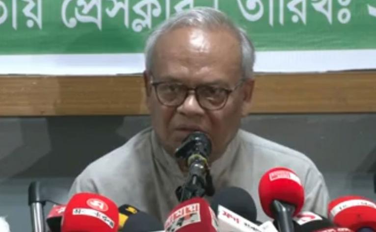 সনদে স্বাক্ষর না করলে কালোমেঘে ছেয়ে যাবে দেশের আকাশ: রিজভী