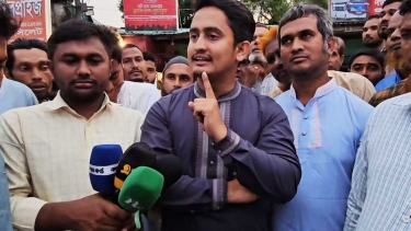 নির্বাচন কমিশন ক্ষমতার অপব্যবহারের চেষ্টা করছে : সারজিস