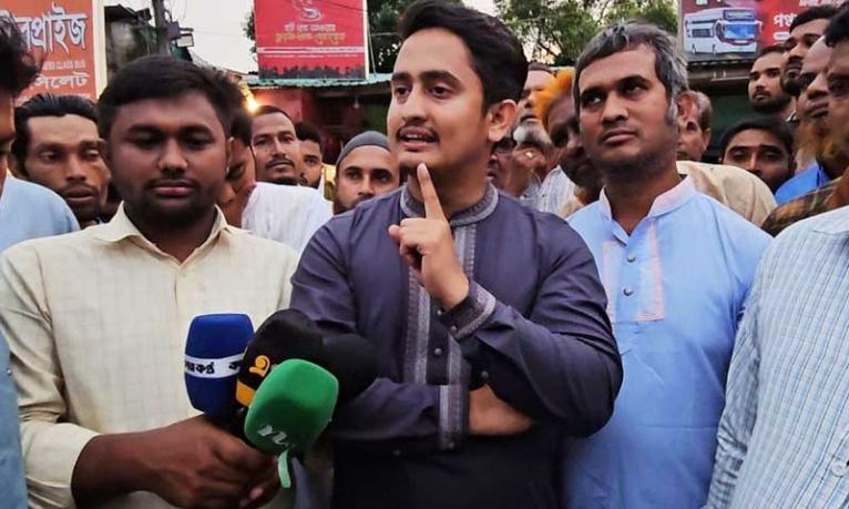 নির্বাচন কমিশন ক্ষমতার অপব্যবহারের চেষ্টা করছে : সারজিস