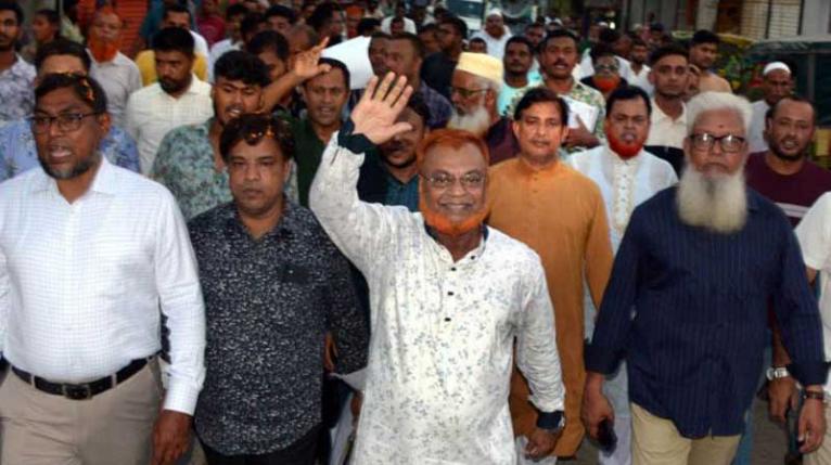 ‘যারা অরাজকতা সৃষ্টি করছে, তাদের বিরুদ্ধে কঠোর ব্যবস্থা নেওয়া হবে’