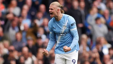 ‘গোলমেশিন’ হল্যান্ডের জোড়ায় শীর্ষে ম্যান সিটি