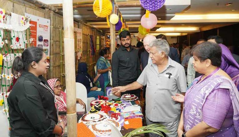 দেশের নীতি-নির্ধারণী পর্যায়ে নারী অংশগ্রহণ বৃদ্ধি করতে হবে : শ্রম উপদেষ্টা