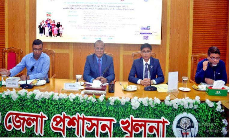 খুলনায় সাংবাদিকদের নিয়ে টাইফয়েড টিকাদান বিষয়ক কর্মশালা