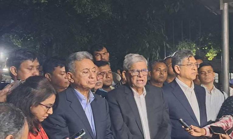 নির্বাচন অর্থবহ করতে অন্তর্বর্তী সরকারকে তত্ত্বাবধায়কের ভূমিকায় যেতে হবে: মির্জা ফখরুল