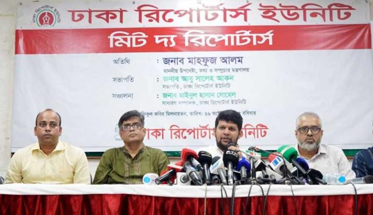 সংবাদপত্র ও বেসরকারি টিভি চ্যানেলের জন্য সরকারি সুবিধা বাড়ানো হবে : তথ্য উপদেষ্টা