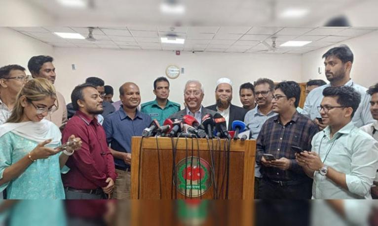 সংসদ নির্বাচনে চূড়ান্ত ভোটকেন্দ্র ৪২,৭৬১টি; ভোটকক্ষ ২,৪৪,৬৪৯টি