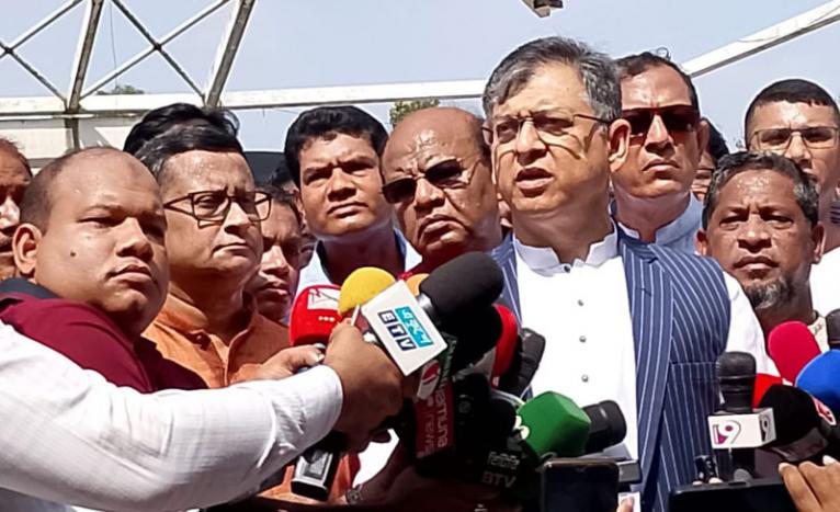 আওয়ামী ফ্যাসিস্টরা ফাঁকফোকরে বিশৃঙ্খলার চেষ্টা করছে: সালাহউদ্দিন
