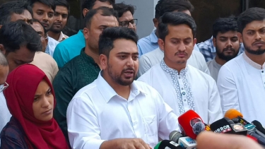 জনগণের আকাঙক্ষার বিপরীতে দাঁড়ালে হিতে বিপরীত হবে : নাহিদ