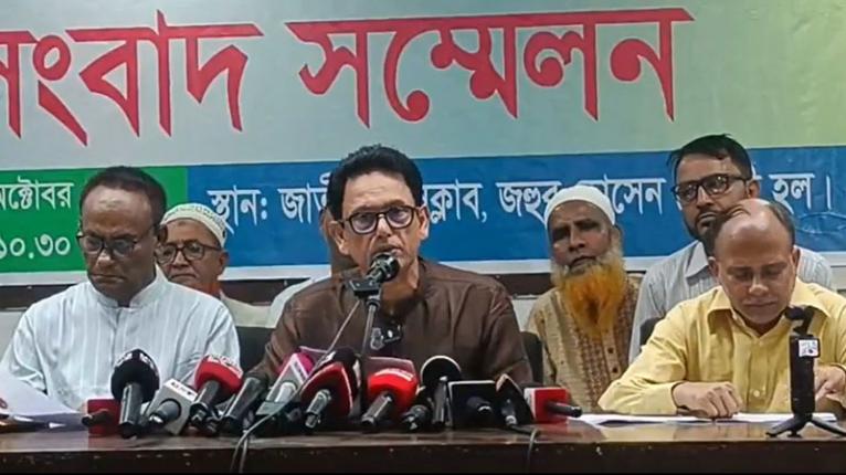 ‘বিদেশযাত্রায় নিষেধাজ্ঞার কারণ জানতে চেয়ে সদুত্তর পাইনি’