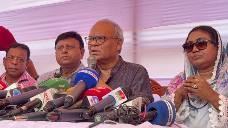 বেগম খালেদা জিয়ার সেফ এক্সিটের দরকার পড়েনি : রিজভী