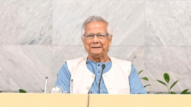 অন্তর্বর্তী সরকার ডাক বিভাগকে যুগোপযোগী করতে কাজ করছে : প্রধান উপদেষ্টা