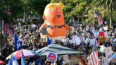 এবার ট্রাম্পবিরোধী বিক্ষোভে উত্তাল যুক্তরাষ্ট্র