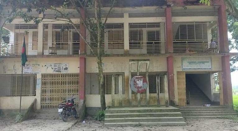 জামালপুরে দায়িত্বহীন শিক্ষণ, শিক্ষার্থীশূন্য স্কুল, বাড়ছে মাদ্রাসা-কোচিংয়ে ভিড়