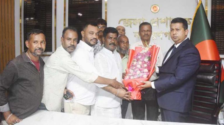 পরিবহন শ্রমিকদের কল্যাণ ফান্ড গঠনের নির্দেশ ডিসির