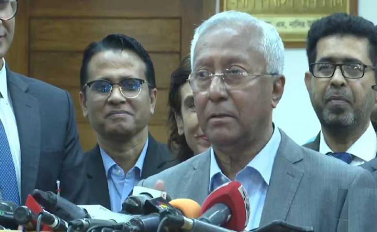 দেশে মোট ভোটারের চূড়ান্ত তালিকা প্রকাশ করল ইসি