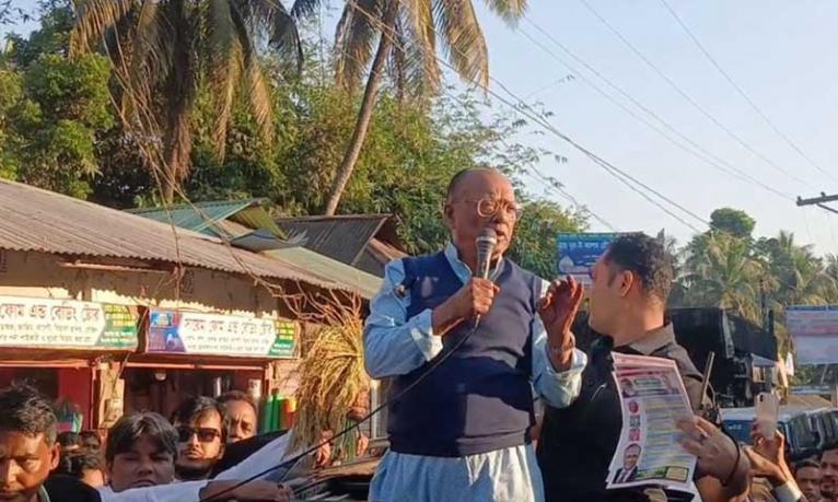 ধানের শীষে ভোট দিন, দেশে শান্তি-শৃঙ্খলা ফিরে আসবে : মিন্টু