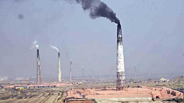 ধামরাইয়ে অভিযানে পাঁচ অবৈধ ইটভাটা বন্ধ ও ১৫ লাখ টাকা জরিমানা