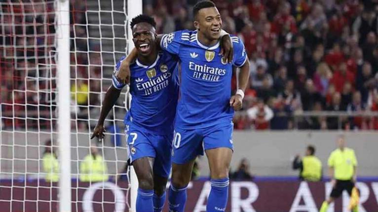 এমবাপ্পের চার গোলে রিয়ালের নাটকীয় জয়