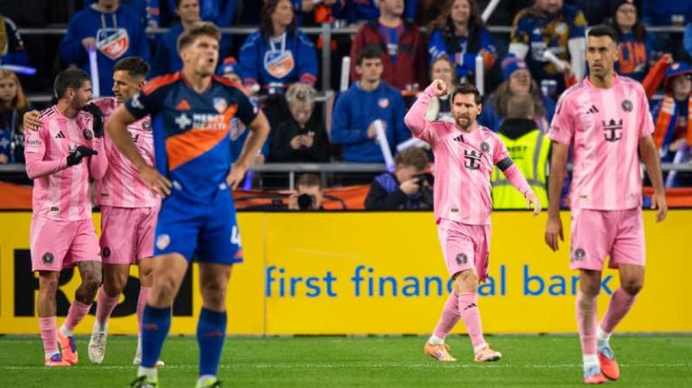 মেসির ম্যাজিকে ইতিহাস গড়ে ফাইনালে মিয়ামি