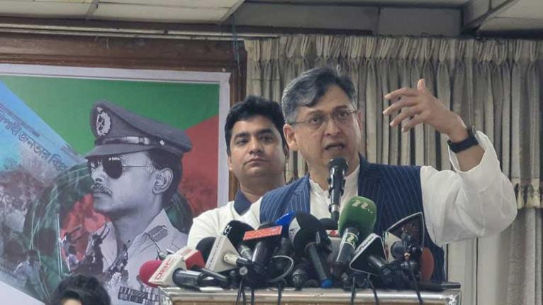 প্রধান উপদেষ্টা আহ্বান জানালে আমরা যাব, অন্য দল দিয়ে আহ্বান কেন: সালাহউদ্দিন