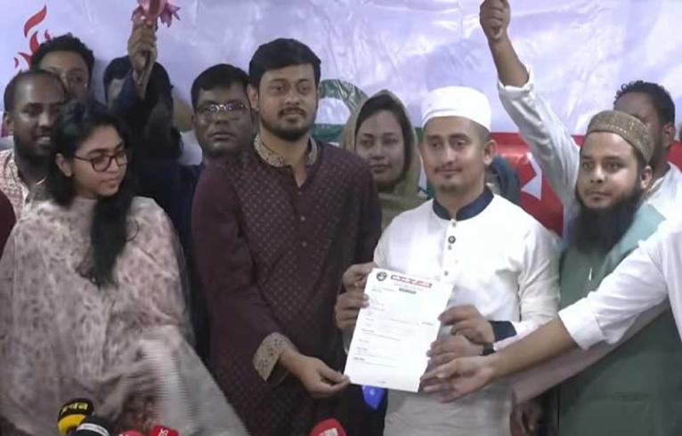 পঞ্চগড়-১ আসনের জন্য এনসিপির মনোনয়ন নিলেন সারজিস