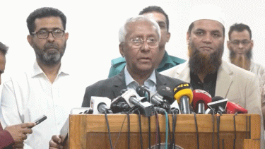 সীমানা নিয়ে মামলা থাকায় তফসিল ঘোষণায় প্রভাব পড়তে পারে: ইসি সচিব