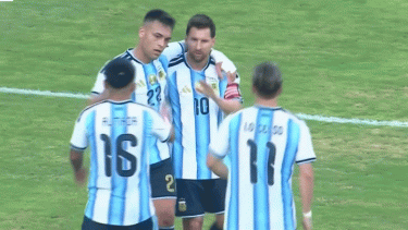 মেসি-লাউতারোর গোলে বছরের শেষটা জয়ে রাঙালো আর্জেন্টিনা