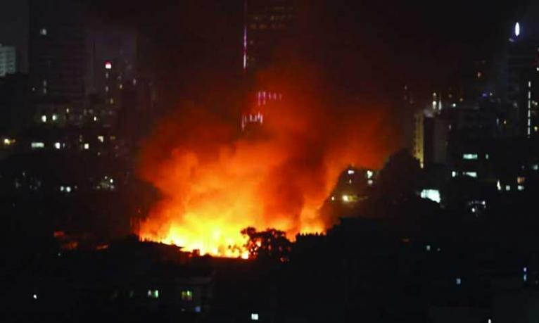 কড়াইল বস্তিতে ভয়াবহ আগুন, পাঁচ ঘণ্টার চেষ্টায় নিয়ন্ত্রণে