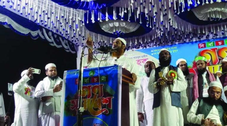 শেখ হাসিনাকে জায়গা মতো পাঠিয়ে দেওয়া হয়েছে : মামুনুল হক