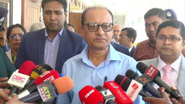 প্রাথমিকের সহকারী শিক্ষকদের ১১তম গ্রেড নিয়ে যা বললেন শিক্ষা উপদেষ্টা