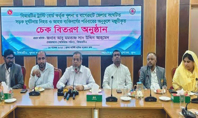 সড়ক দুর্ঘটনা রোধ করা না গেলে দক্ষ জনশক্তি তৈরি বাধাগ্রস্ত হবে : বিআরটিএ চেয়ারম্যান