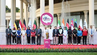 নারী কাবাডি বিশ্বকাপের ট্রফি উন্মোচন করলেন প্রধান উপদেষ্টা