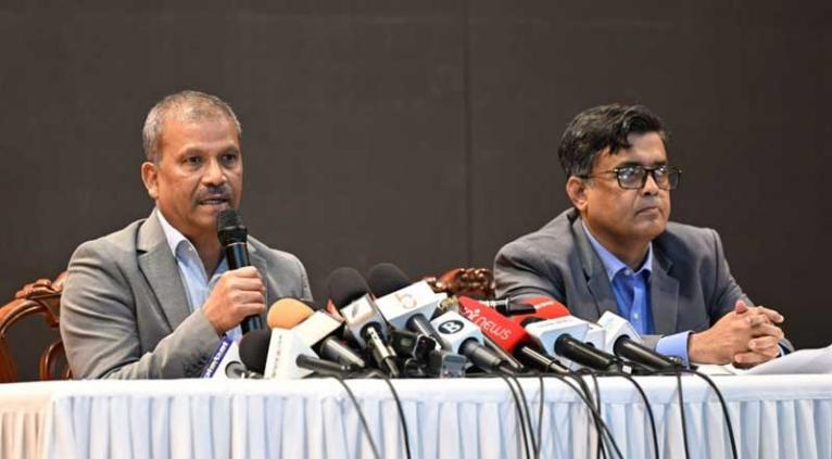 হাসিনা, কামালকে ফেরাতে আইসিসিতে যাওয়ার কথা ভাবছে সরকার : আসিফ নজরুল