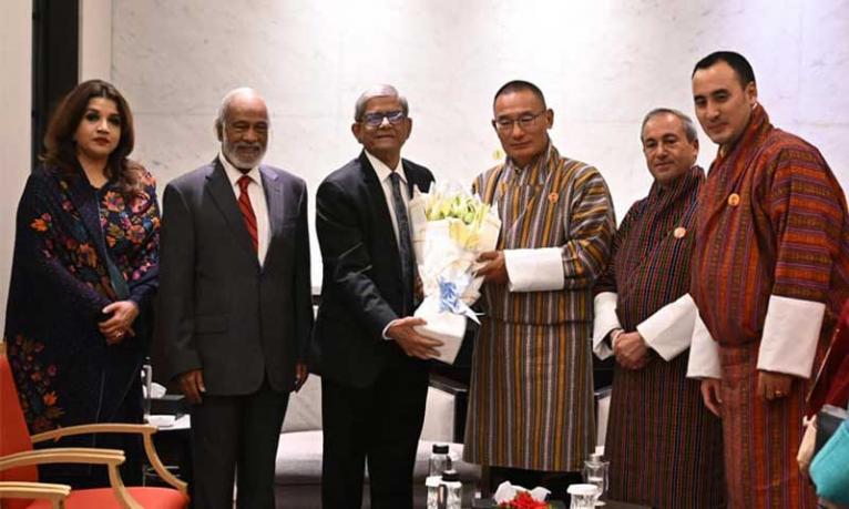 ভুটানের প্রধানমন্ত্রীর সঙ্গে বিএনপি প্রতিনিধি দলের সাক্ষাৎ
