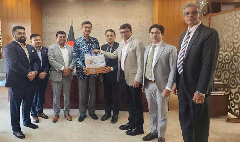 পররাষ্ট্র উপদেষ্টার সঙ্গে ডিবিসিসিআই প্রতিনিধি দলের বৈঠক