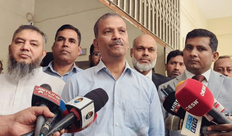 জাতীয় সংসদ নির্বাচন বিলম্বের কোনো ইস্যু নেই: উপদেষ্টা আসিফ নজরুল