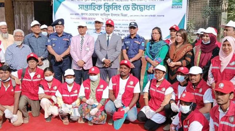 সরকারি হাসপাতালে আস্থা ফিরিয়ে আনতে কাজ করছি: ডিসি