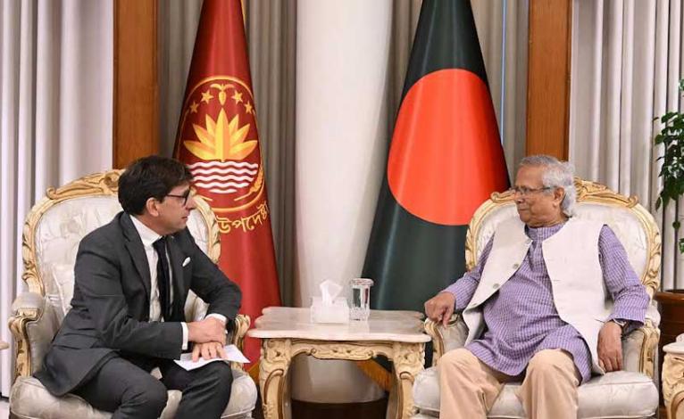 বাংলাদেশ একটি ঐতিহাসিক নির্বাচনের দিকে এগোচ্ছে: প্রধান উপদেষ্টা