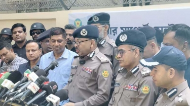 আমার অফিসারদের সঙ্গে খারাপ আচরণ করবেন না : ডিএমপি কমিশনার