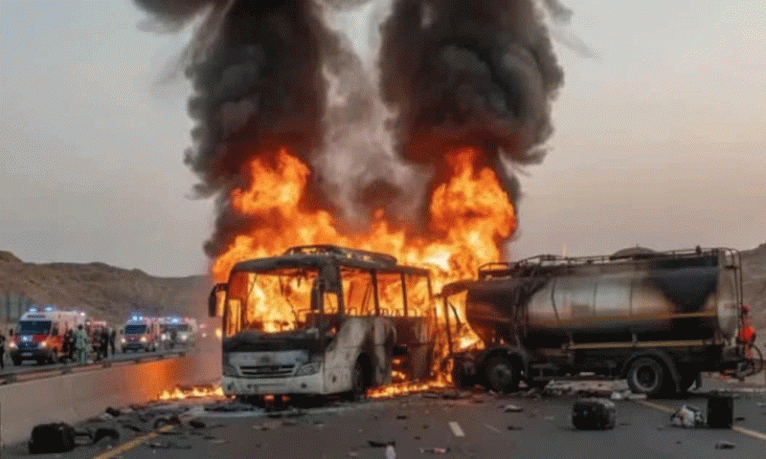 সৌদিতে বাস-ট্যাংকারের ভয়াবহ সংঘর্ষে, ৪২ ভারতীয় ওমরাহযাত্রী নিহত