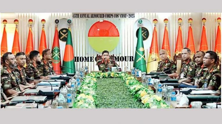দেশের সেবায় অনন্য ভূমিকা পালন করছে আর্মার্ড কোর : সেনাপ্রধান