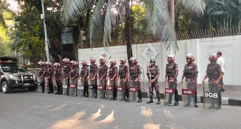 আইনশৃঙ্খলা রক্ষায় ঢাকা ও আশপাশের জেলায় বিজিবি মোতায়েন