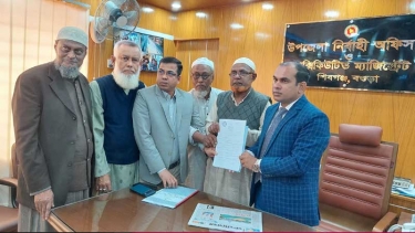 বগুড়া-২ আসনে বিএনপির মনোনয়ন সংগ্রহ করলেন মীর শাহে আলম