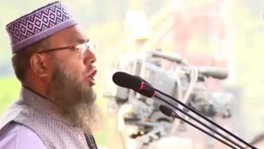 জানাজার আগে জাতির কাছে যে প্রশ্ন রাখলেন হাদির ভাই