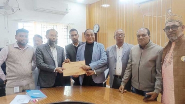 চুয়াডাঙ্গায়-২ আসনে বিএনপি প্রার্থী বাবুর মনোনয়নপত্র সংগ্রহ