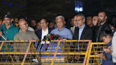 খালেদা জিয়ার শারীরিক অবস্থা অপরিবর্তিত, তবে চিকিৎসা গ্রহণ করতে পারছেন: ডা. জাহিদ