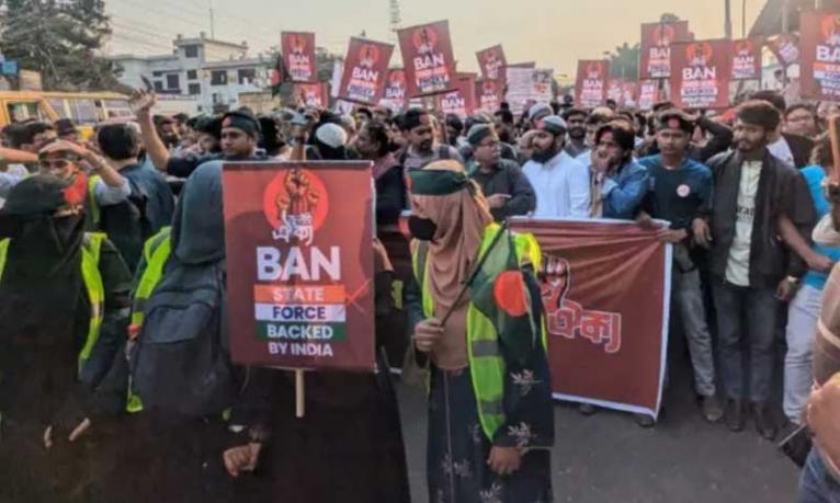 ‘মার্চ টু ইন্ডিয়ান হাইকমিশন’ কর্মসূচিতে পুলিশের বাধা